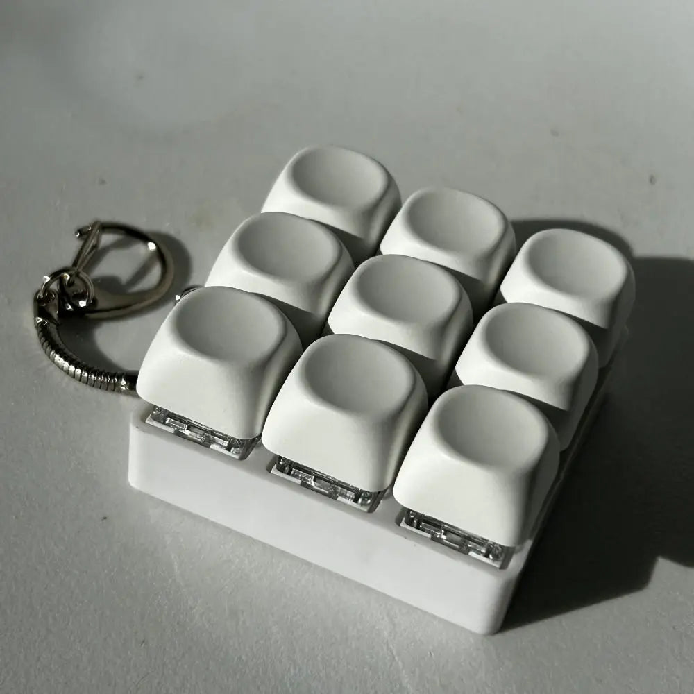 Mini Keyboard Keychain Fidget Toy – Clicky Stress Relief for Neurospicy Hands